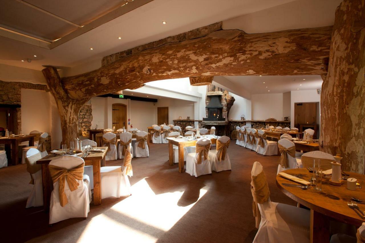 Oxwich Bay Hotel Swansea Buitenkant foto