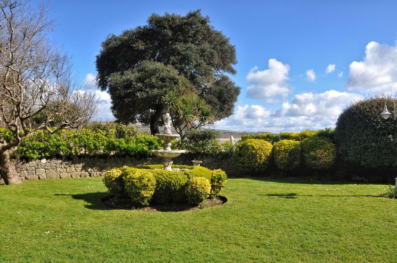 Oxwich Bay Hotel Swansea Buitenkant foto