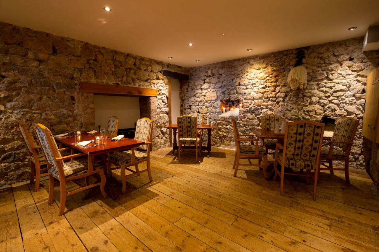 Oxwich Bay Hotel Swansea Buitenkant foto