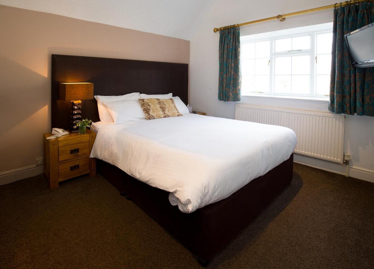 Oxwich Bay Hotel Swansea Buitenkant foto