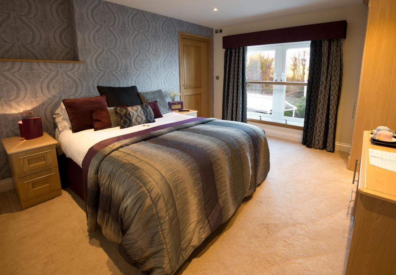 Oxwich Bay Hotel Swansea Buitenkant foto